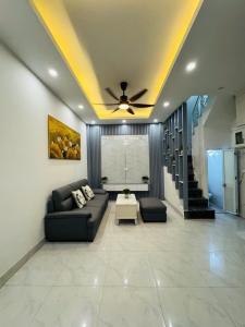 NHÀ ĐẸP PHỐ TRƯƠNG ĐỊNH - 26m² - 4 TẦNG - MẶT TIỀN 4.6m - GIÁ CHỈ 5,95 TỶ